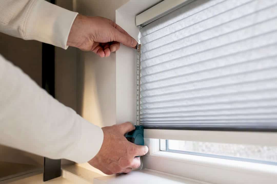 Raambekleding die precies in de nis past