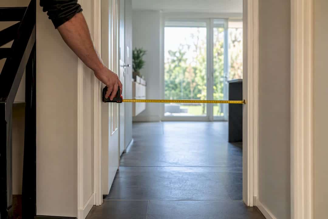 Vrije doorgang voor montage wordt opgemeten